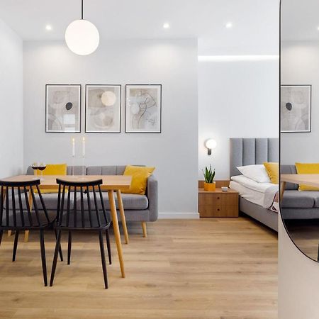Apartamenty Familijne Kudowa-Zdrój Esterno foto