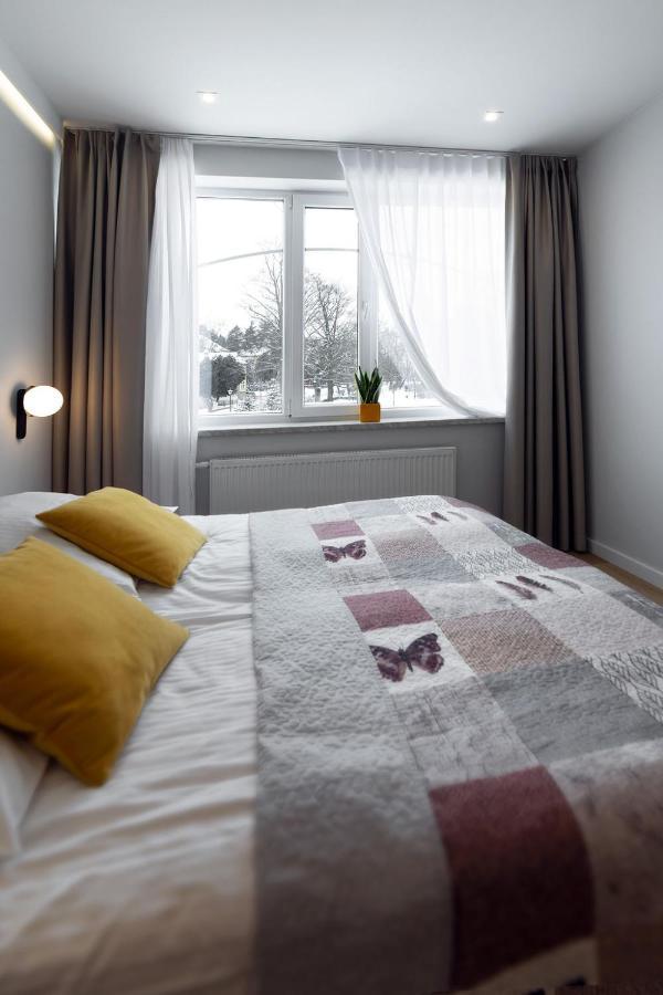 Apartamenty Familijne Kudowa-Zdrój Esterno foto
