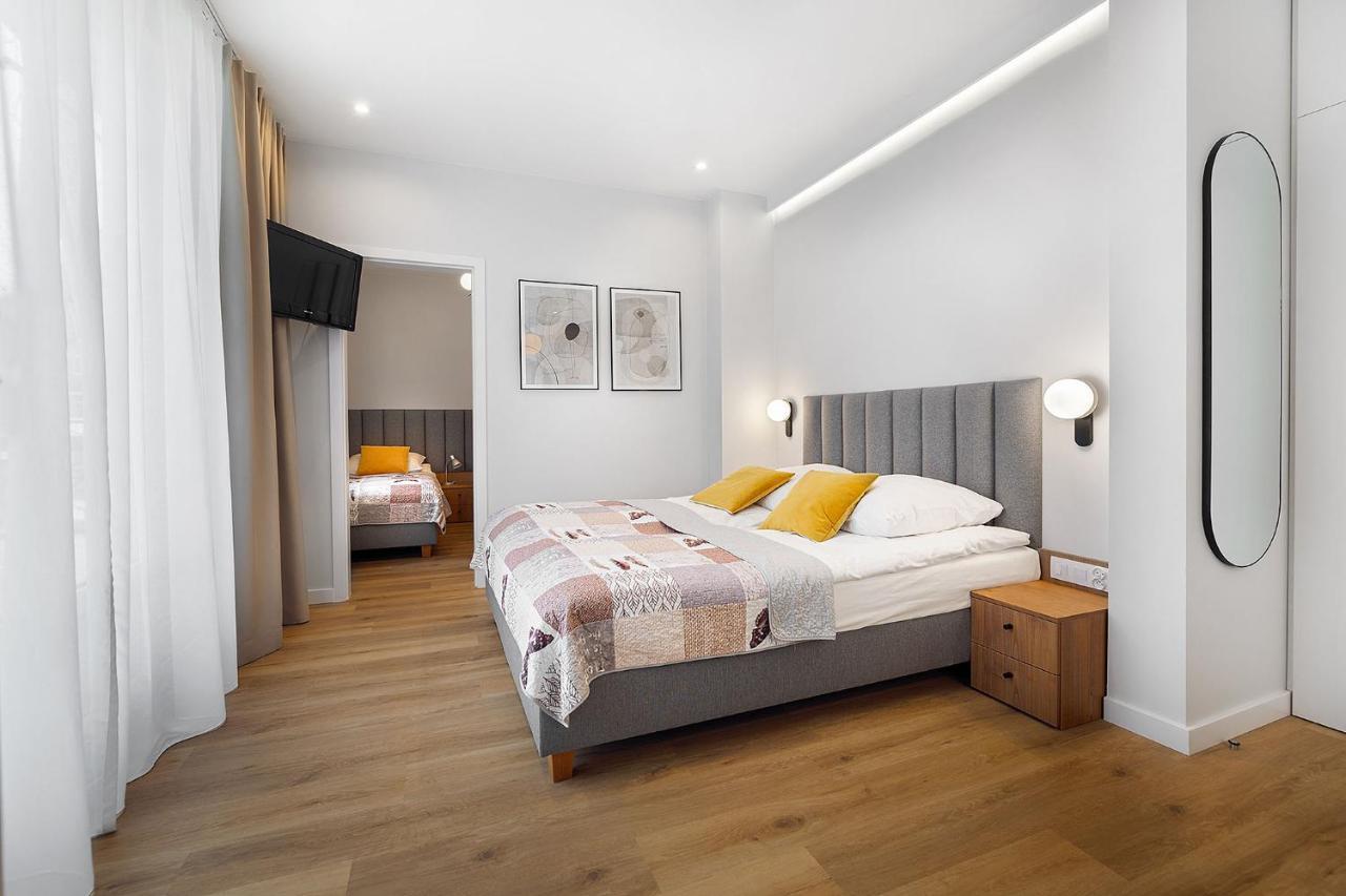 Apartamenty Familijne Kudowa-Zdrój Esterno foto