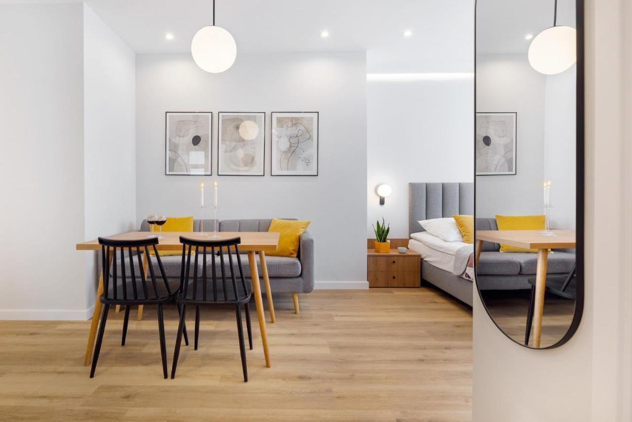 Apartamenty Familijne Kudowa-Zdrój Esterno foto